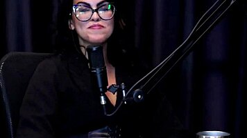 Barbara Sol's big ass tattooed dancer invited to porn interview!