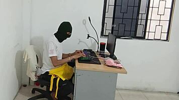 Neighbor Feels Horny And Shakes Her Curvy Ass For The Camera