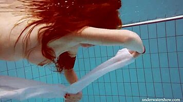 big natural tits babe lola enjoys underwater swimming in the pool