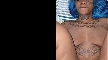 My heart is rich, my heart is famous.