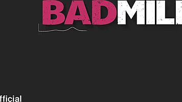 Teen Daughter Blows Host While Milf Watches In Cage During Ffm