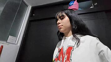 Laura Rides Brother-in-Law in Secret with Sexy Body