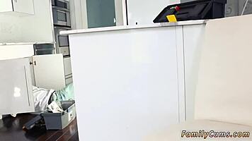 bottomless teen 18+ aint no lovin like your