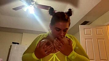 Thick latina sucks dick fucked and slapped in the face after facial la paisa being naughty