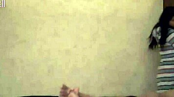 Aku Tak Percaya Bangun Lagi di Tempat Tidur Kakak Tiri, Rasanya Malu Banget!