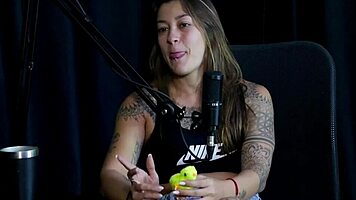 Flor De Damiana Caresses Dick Before Eurotrip Orgy