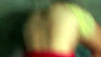 계모 라틴 창녀 급여 인상 위해 오럴 섹스 😈