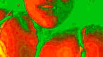 i show my horny face while my pussy gets licked by bluee