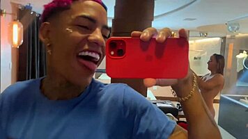 casada do facebook me chamou pro motel e eu n�o acreditei