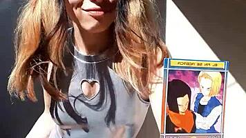 Bonneyuwu Shows Off Her Sexy Body In Cosplay!