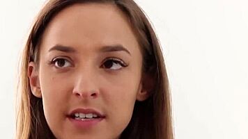 Redhead stepmom scissoring teen 18+ after oral session