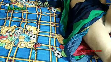 delhi bhabhi gets fucked in home sex with desi girl