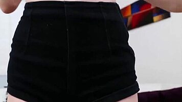 anna deville, that tattooed petite 18+ babe, totally loves blowjobs and sex 😈