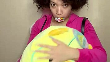 hot school girl ready to make a older daddy cum