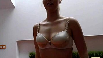 Hunt4k Blue-Eyed Miss Isnt Against Pickup And Sex With Stranger