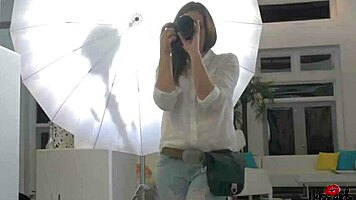 omg jillian janson n aiden ashley totally bangin our photographer jenna j ross... i cant even!