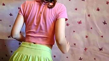 Wow, blowjob through the walls in our homemade gloryhole!