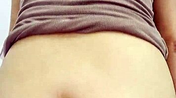 Girlfriend's Ass Bounces In Dress