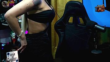 o podcast nem começou e a bruna lambertini ficou totalmente pelada o ruan babou - púpum no barraco completo no sheer - red