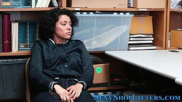 caught thief, wanna give head and fuck?