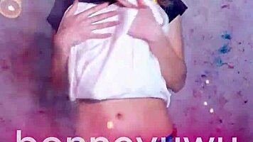 Bonneyuwu dances in white skirt with pigtails in Argentina