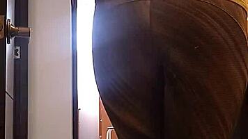 I hid a camera in my spanish classmate's bathroom and caught her changing 😳