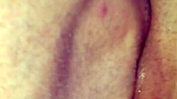 Hey, taste this delicious Korean K-pop pussy with me now!