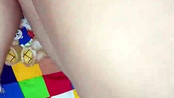 indian girlfriend sucks and gets pounded hard in bedroom