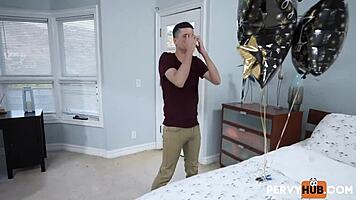 Hell yeah! Ricky Spanish and Dee Williams for New Year!