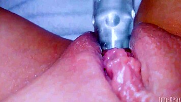 Curious Coed Cums Huge Squirt On Glasstoy.
