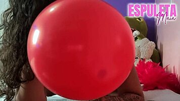 Oh, playing with balloons and my pussy! The rubbing sound is amazing!