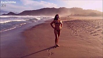 cenas fantásticas da praia de naturismo mais linda do brasil