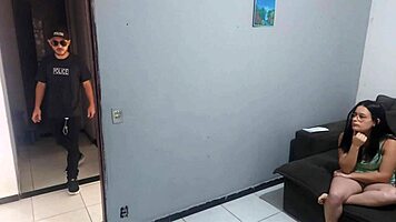 dona de casa paga liberdade com bunda para policial
