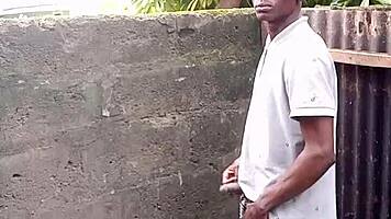 Strangersforsex Sfs Escort Films De Rose Guy Demonstrating Prostate Peeing