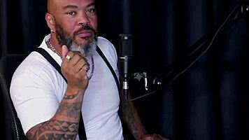 tem certas coisas nela que s�o pequenininhas era modelo deu dicas para mulheres e conversou com a m�e sobre vender conte�dos - sweet karolzinha watch on sheer red