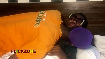 A Naked Blind Lady With A Big Belly And Small Waist