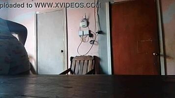 Morena Latina De Gran Culo Seduce A Su Padrastro