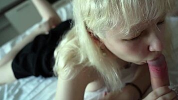 Co-worker gives morning deepthroat in POV 😘