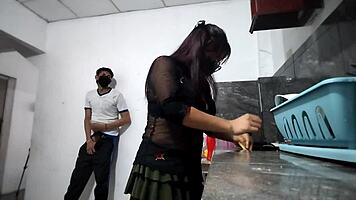 Whats the neighbor doing he masturbates while looking at me like a degenerate 😏