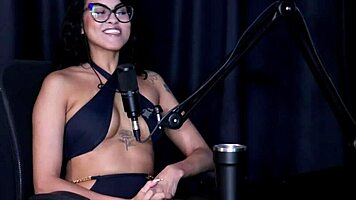 Mature wife in lingerie endures intense casting with young fucker