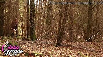 Horny girlfriend deepthroats in bathroom sexy pretty cute?