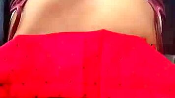 Latina Teen Flashing Skirt And Pussy In Outdoor Park With Armpit Fetish