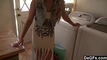 Hottie Teen Fucked Hard In Kitchen After Shopping!