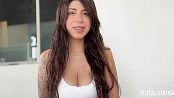 Putalocura Latina Culona Molly Smith Traga Semen De Torbe Despu�s De Entrevista