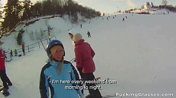 Snowboarder Chick Rosemary Moyer Craves Hard Cock After Slopes