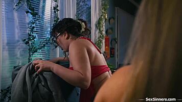 Why are these inlaws diving deep into shaved pussy face sitting?