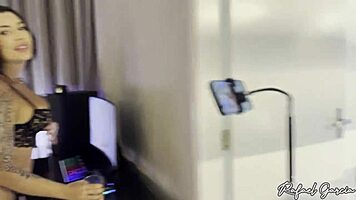 Deixei A Buceta Dessa Safada Cheia De Porra Depois Dela Cavalgar Gostoso No Meu Pau