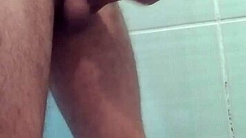 Charrterr Masturbates In Bath For Orgasm