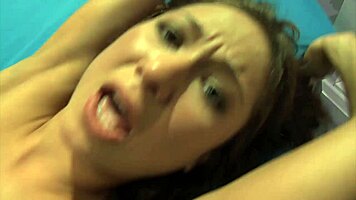 Smooth 19-year old jesse jordan writhes as she fingers her sticky snatch