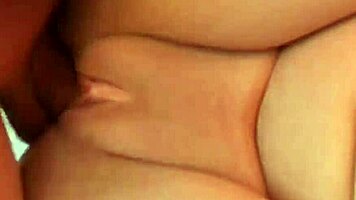 Penelope and Laia in first trio with Victor?